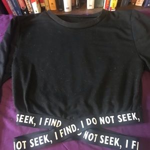 Long sleeve crop top